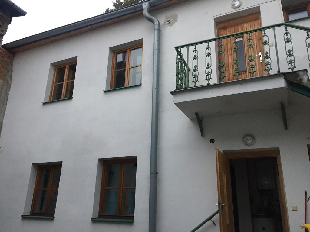 Byt V Kaceni Ulici Olomouc Buitenkant foto